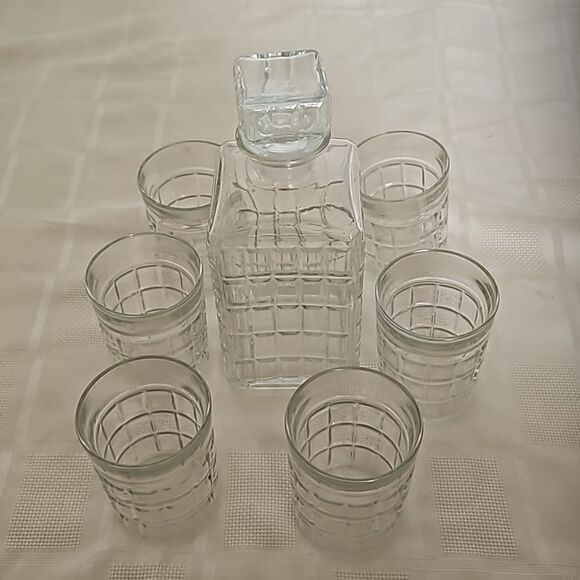 Wiskey Decanter Set With 6 Glasses Clear - Picture 16 of 16